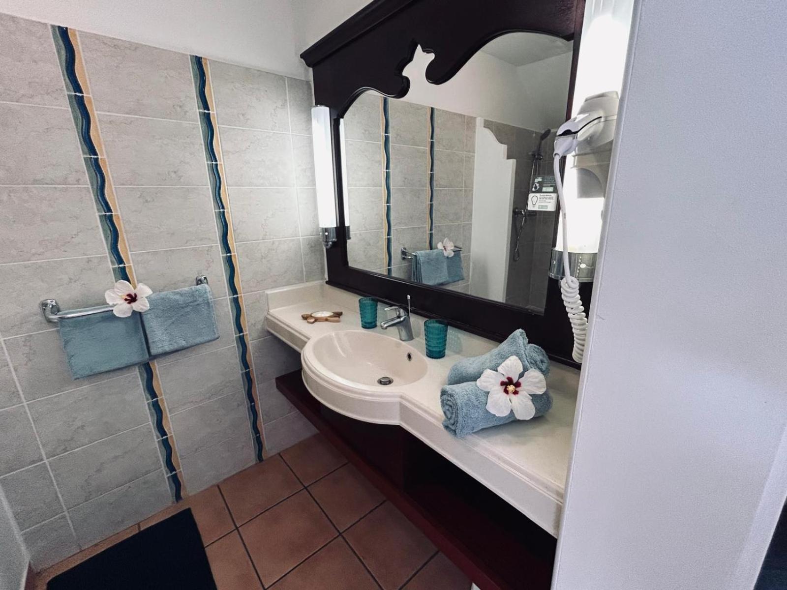 Ti Cocotier Appartement Vue Mer 2 A 6 Personnes Village Pierre Et Vacances Сент-Люс Экстерьер фото